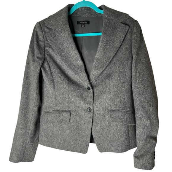 Ann Taylor Women's Wool Silk Blend Jacket in Gray w/Two Button Closure Size 10 - Picture 2 of 7
